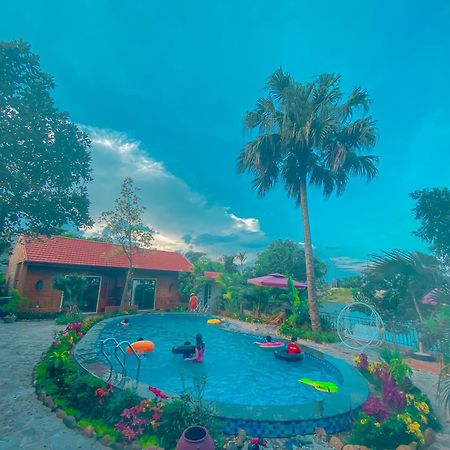 D&D Riverside Homestay Xuan Son المظهر الخارجي الصورة